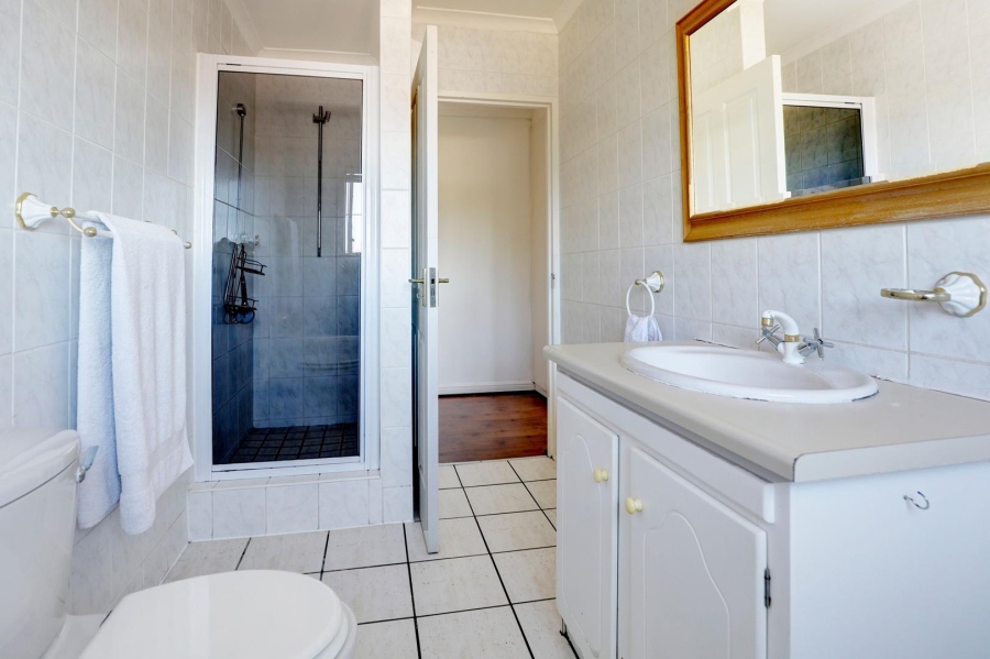 4 Bedroom Property for Sale in Welgemoed Western Cape